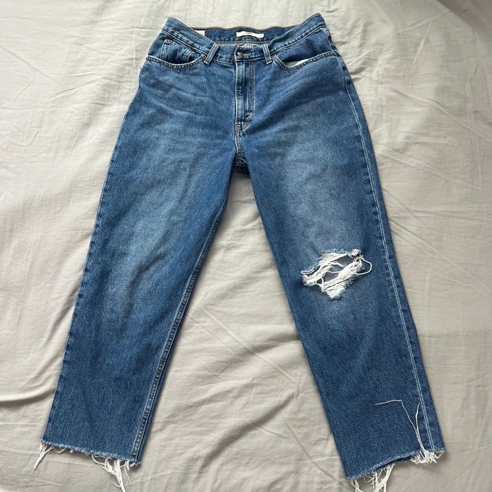 LEVI'S 80s Mom Jean Women's Size 29x30 25" Inseam Distressed Raw Hem Premium - Picture 2 of 16